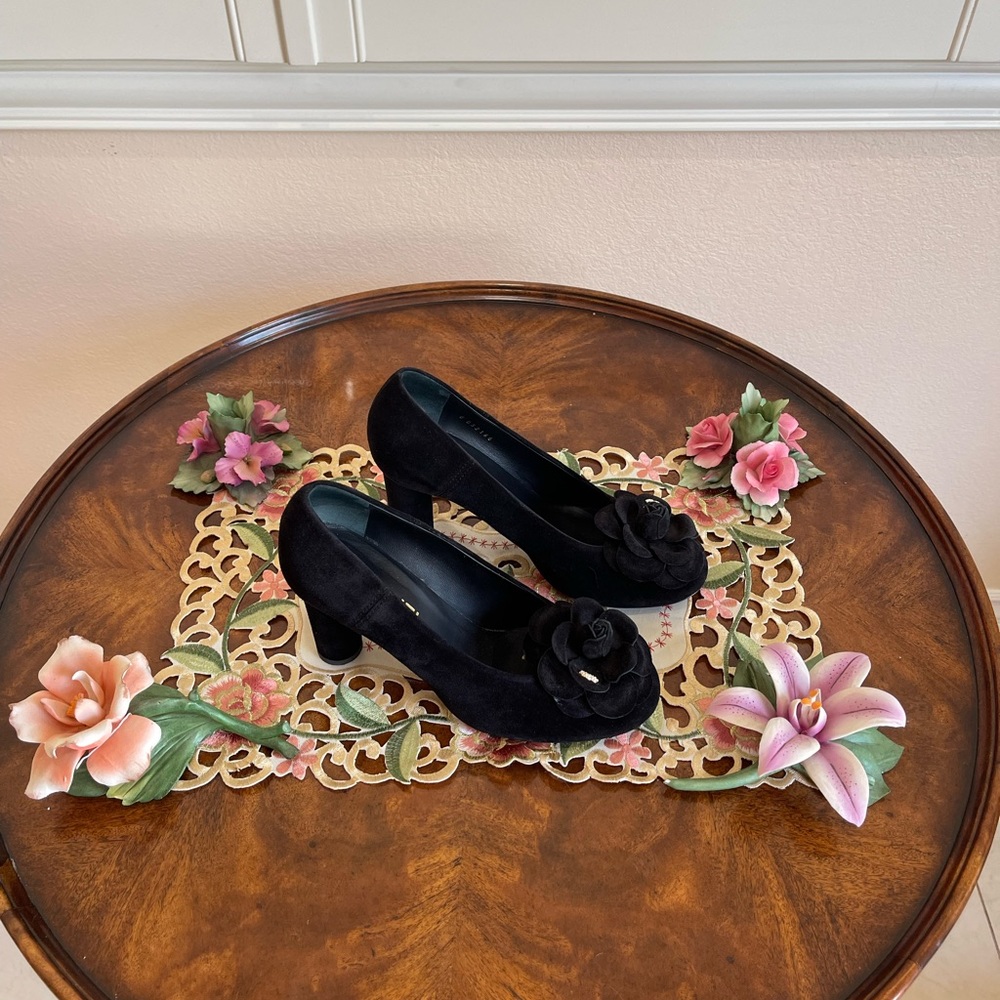 Black Suede Chanel Pumps